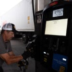 US consumer confidence inches higher in the face of soaring gasoline prices