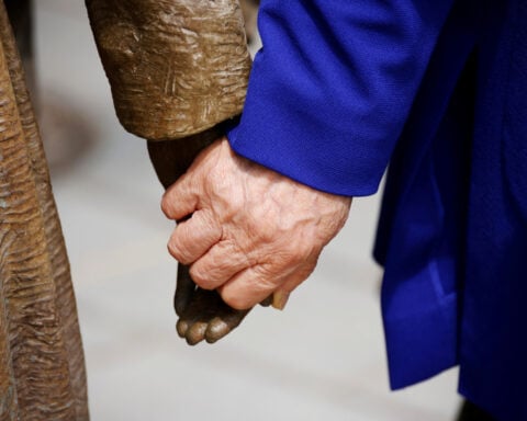 New Zealand local council rejects plan for 'comfort women' statue after Japan protest