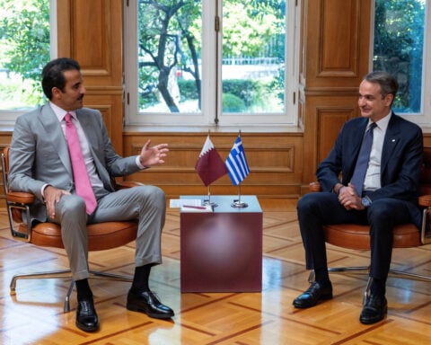 Greece says it agreed with Qatar to deepen trade, energy and defence ties