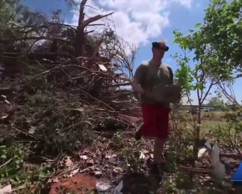 Service members help former National Guardsman recover after Enid tornado