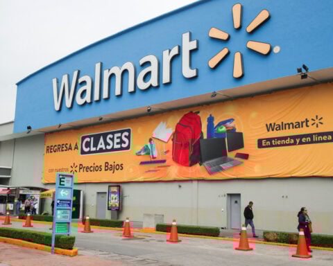 Mexico's Walmex aims to recover sales pace after soft Q1, CEO says