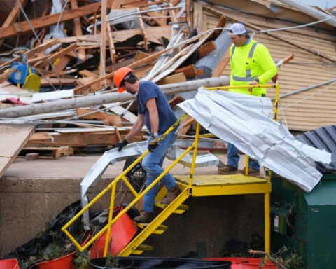 Texas tornado leaves 5 injured, buildings collapsed and homes without roofs