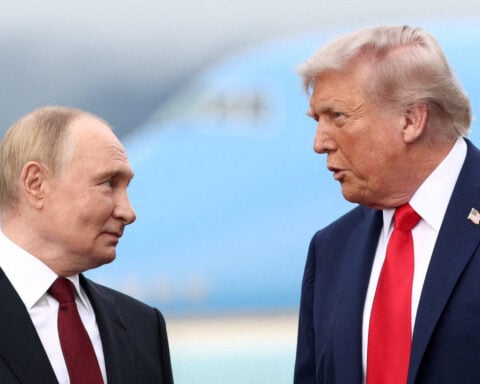 Trump says he discussed a Ukraine ceasefire with Putin