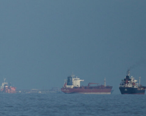 Brent crude tops $125 a barrel on Iran war worries, while world stocks retreat