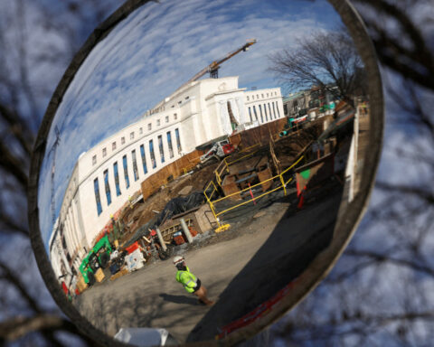 Big central banks say rate hikes are getting closer