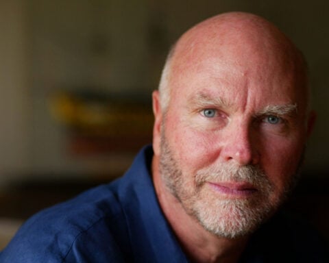 J. Craig Venter, who won the race to sequence the human genome, dies at 79