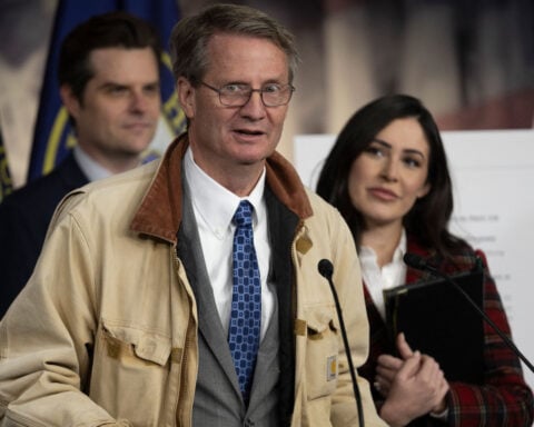 How a speculative story about dead and missing scientists went from the fringe to the White House