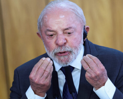Brazil’s Lula plans new nomination to Supreme Court after historic defeat, sources say