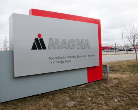 Magna tops quarterly profit, sales estimates on auto parts demand
