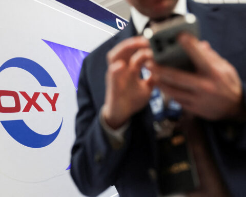 Occidental's Hollub, a rare female oil chief, to hand CEO reins to drilling veteran Jackson