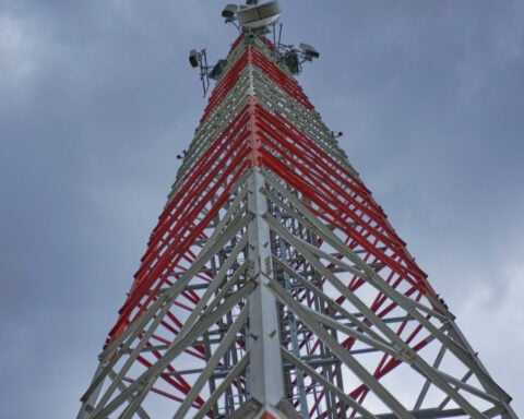 Africa’s cellphone towers turn to solar as diesel costs surge