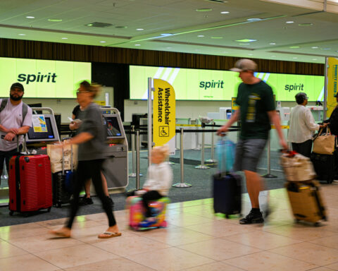 Spirit says most customers refunded after abrupt shutdown