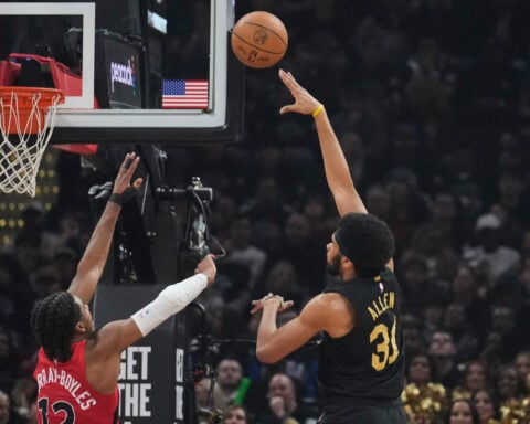 Allen ties career high with 22 points as Cavaliers beat Raptors 114-102 to advance