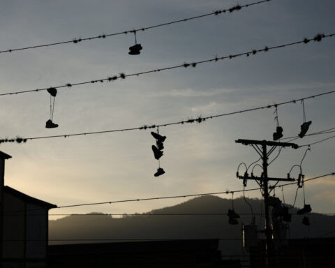 Power suppliers hesitate as Venezuela seeks grid repairs without payment guarantees