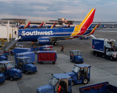 Southwest weighs hiring Spirit Airlines mechanics ahead of Boeing MAX 7 arrival