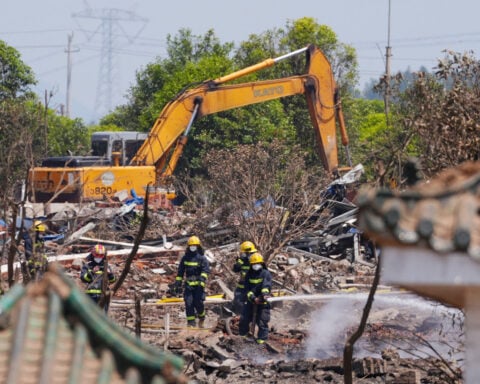 Blast at fireworks factory in China's Hunan kills 26, Xi calls for probe, state media says
