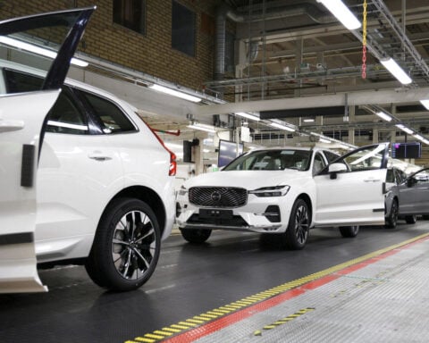 Volvo Cars' February-April sales volume down 10% year-on-year