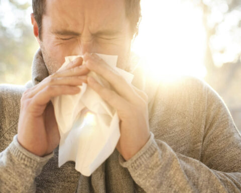 Pollen allergies are brutal this year – a doctor explains why, and how to find relief