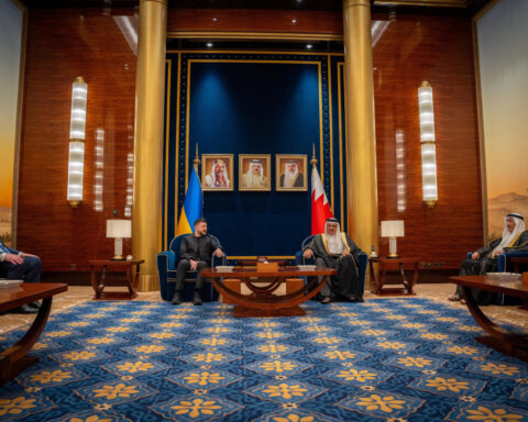 Zelenskiy pitches drone deal during Bahrain visit