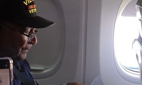 Veterans moved to tears by 11,000 letters during Honor Flight mail call