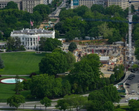 Senate Republicans seek $1 billion for Secret Service upgrades, including Trump's ballroom 