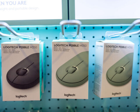 Growth in gaming accessories pushes Logitech's fourth-quarter sales higher