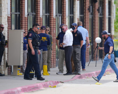 2 killed and 3 injured in back-to-back shootings north of Dallas, police say