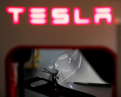 Tesla to recall nearly 219,000 US vehicles on rearview image issue
