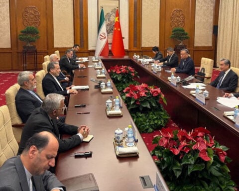 Iran foreign minister meets Chinese counterpart a week before Trump's Beijing trip
