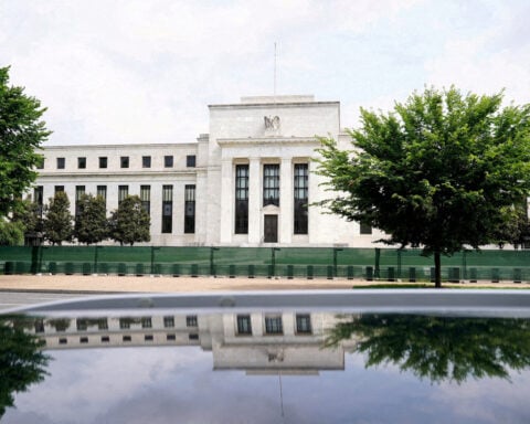 Iran war pauses global easing push by central banks in April