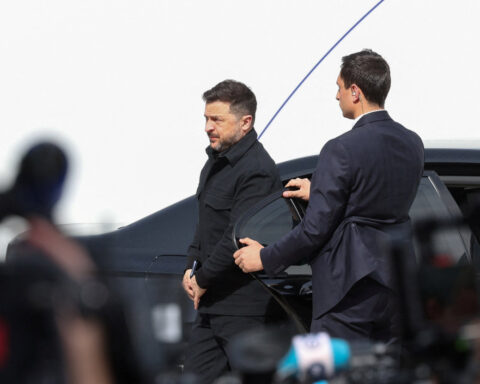 Kyiv hails Hungary returning seized cash, eyes mending ties