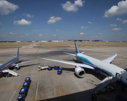 US says airline jet fuel costs jumped $1.8 billion or 56% in March