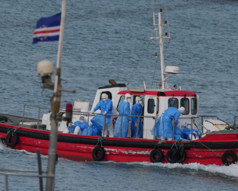 The Latest: Cruise ship hantavirus patients arrive in Europe for treatment