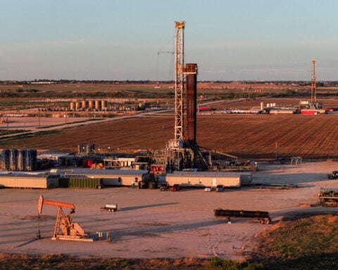 Oil prices rise as investors weigh Middle East peace prospects