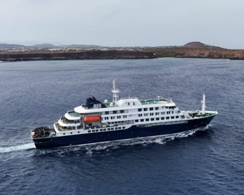 Countries track passengers of virus-hit cruise ship