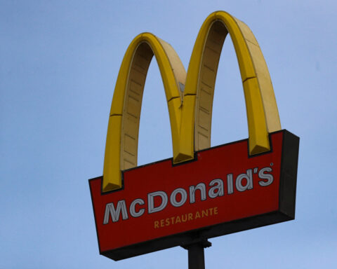 McDonald's sees weak start to Q2 as high gas prices dent consumer sentiment