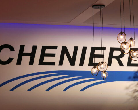 Cheniere reports Q1 loss but raises 2026 outlook on higher LNG output, margins