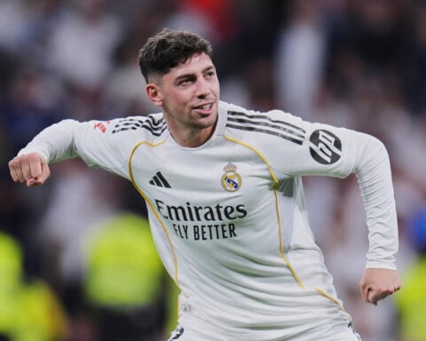 Real Madrid's Valverde suffers head injury in altercation with teammate Tchouaméni