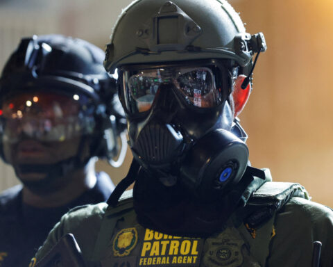 New York state set to ban law enforcement, including ICE, from wearing masks