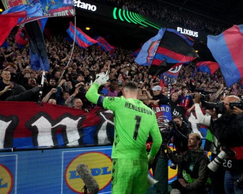 Aston Villa routs Nottingham Forest to reach Europa League final against Freiburg