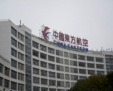 Former China Eastern Airlines chairman indicted on bribery charges