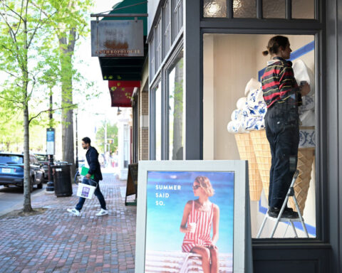 April hiring beat expectations, but economists warn the labor market is ‘frozen’