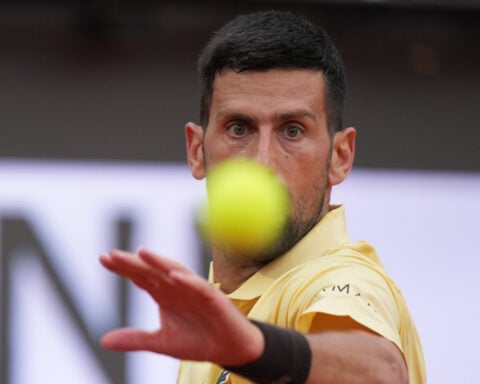 Djokovic beaten by a Croatian qualifier 18 years younger than him at the Italian Open