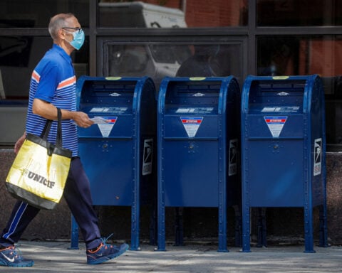US Postal Service reports $2 billion quarterly loss as cash crunch mounts