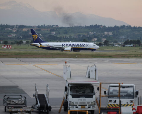 Ryanair to shut Thessaloniki base in Greece due to high fees, says senior executive