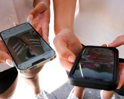 Health advice is all over social media. Here's how to vet claims
