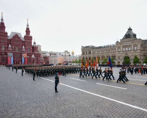 Russia and Ukraine accuse each other of violating US-brokered 3-day truce