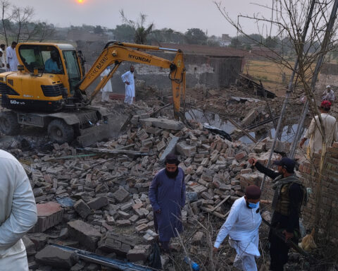 Death toll rises to 14 in a Pakistan suicide attack claimed by a Pakistani Taliban splinter group