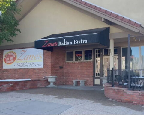 Restaurant offers free meals to people grieving their moms this Mother's Day