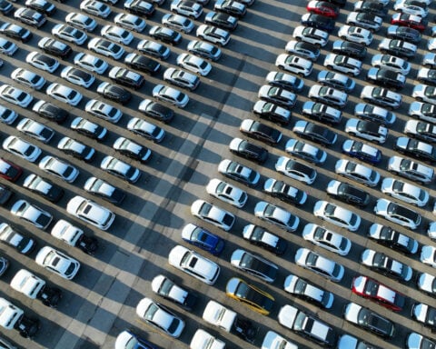 US industry, lawmakers plead with Trump: Don't open door to Chinese cars at Xi summit